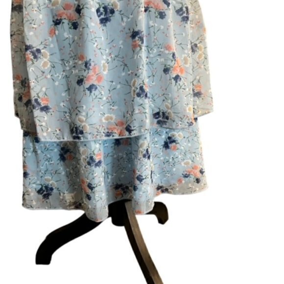 NWT Bailey Blue Blue Floral Tiered Flowy Feminine Mini Dress Juniors Size Medium - Picture 7 of 15
